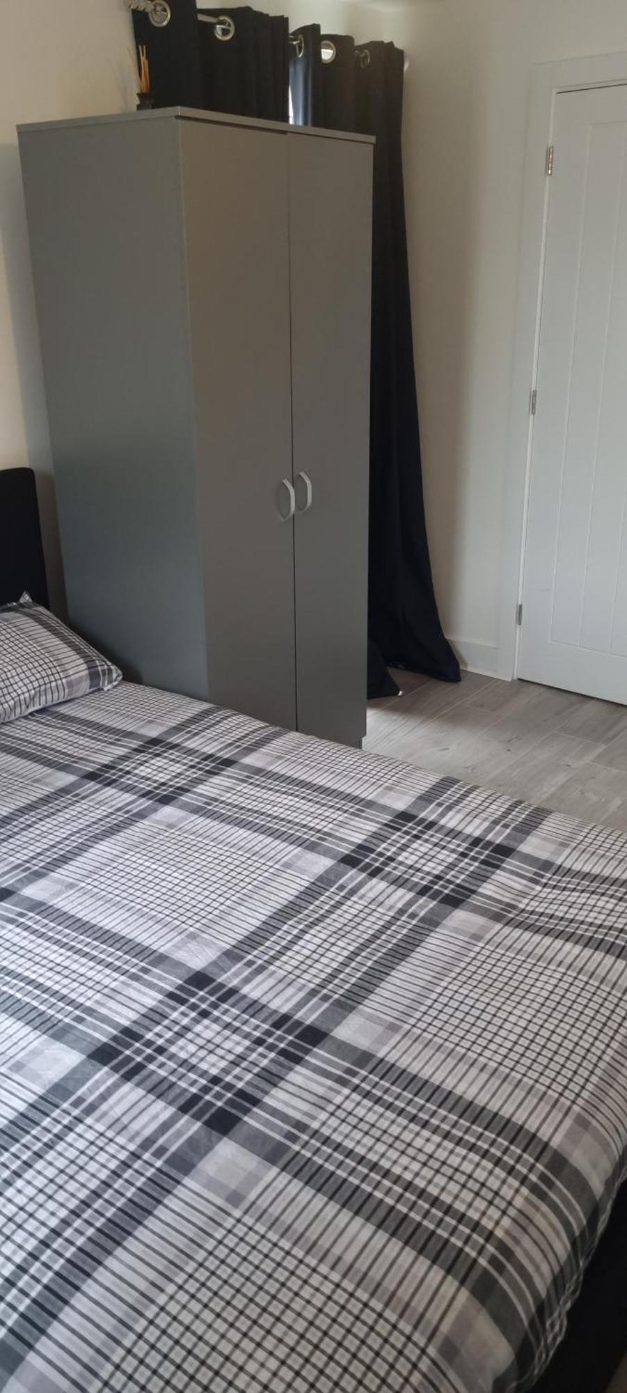 Lush King Ensuite In A Shared Home Manchester Exterior foto